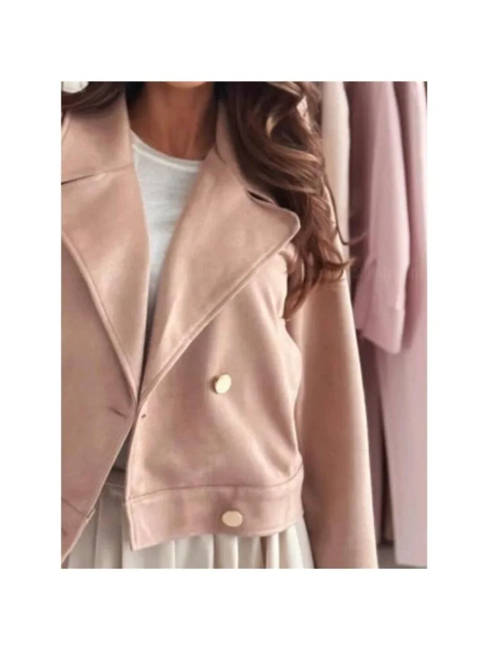 Chic Double-Breasted Cropped Jacket